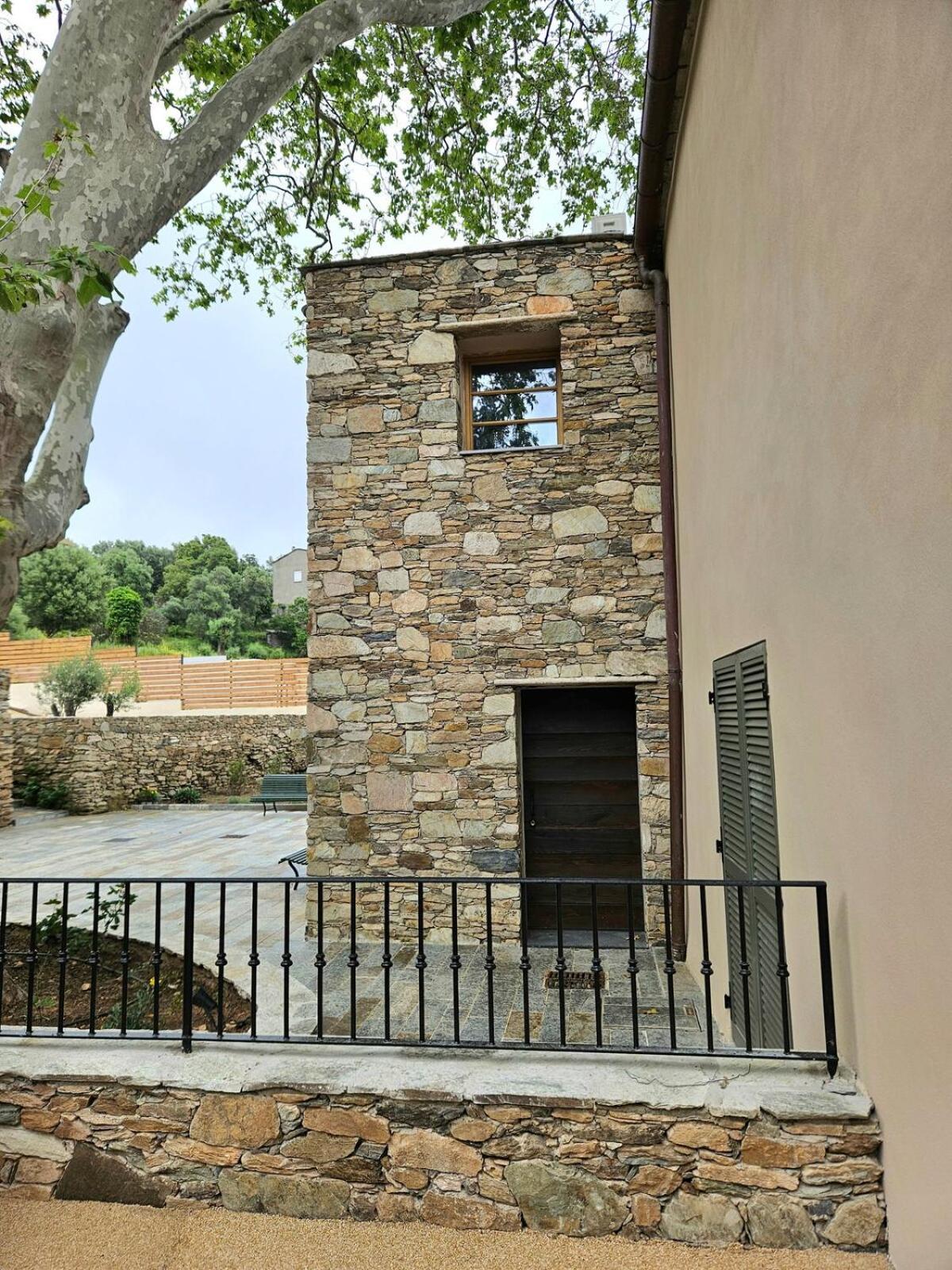 Villa Magnifique Avec Piscine- Hauteurs De