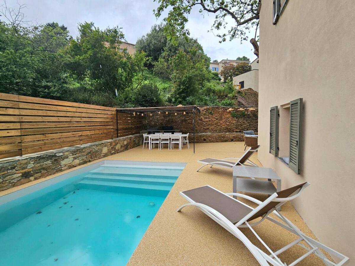 Magnifique Avec Piscine- Hauteurs De Villa