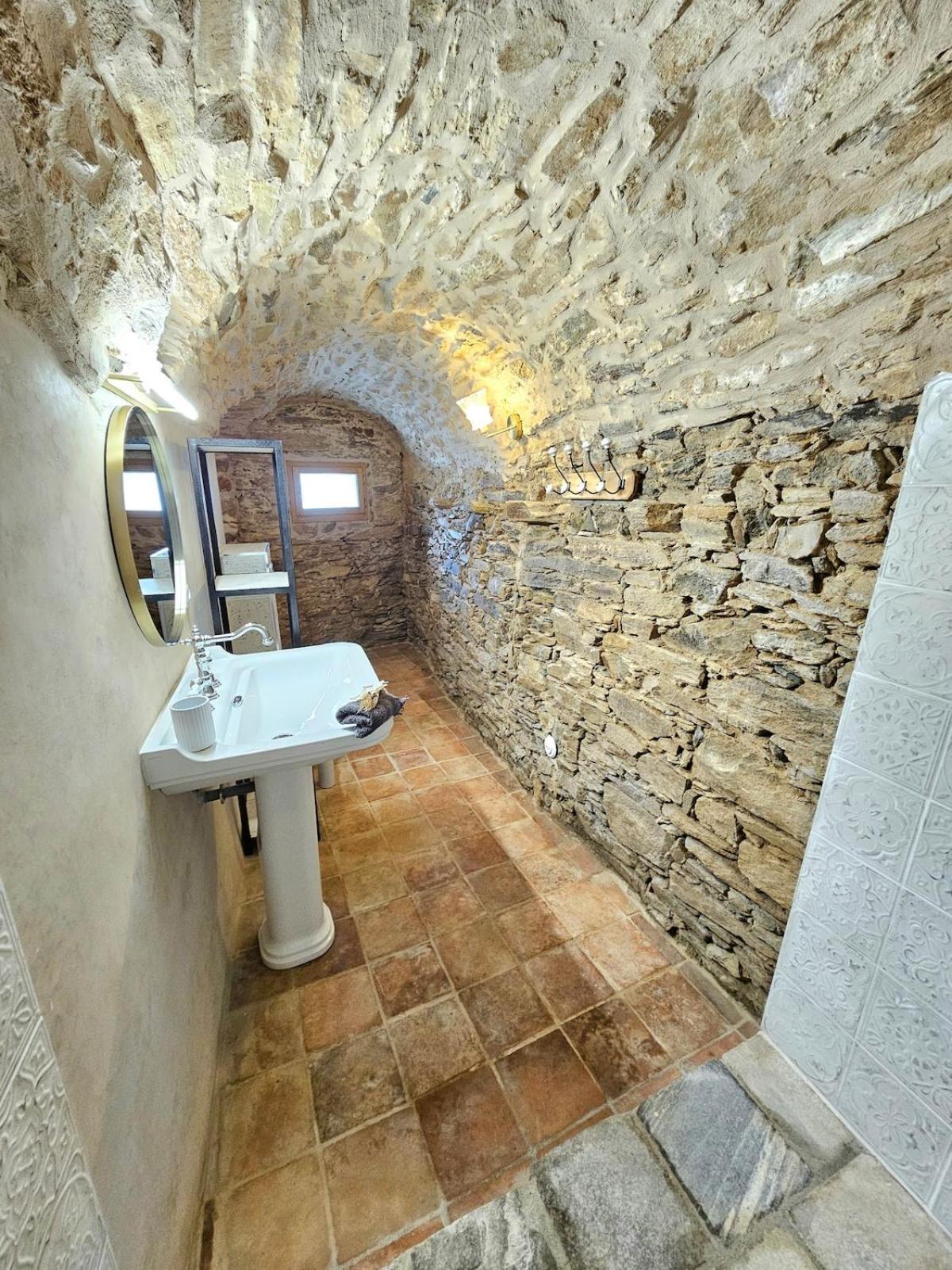 Magnifique Avec Piscine- Hauteurs De Villa *